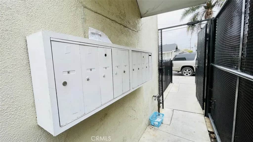 1083 Gaviota Avenue, Long Beach, CA 90813 - Photo 4 of 33, Long Beach, CA