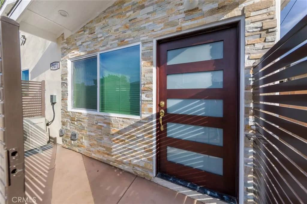 7671 Quakertown Avenue, Winnetka, CA 91306 - Photo 2 of 16, Winnetka, CA