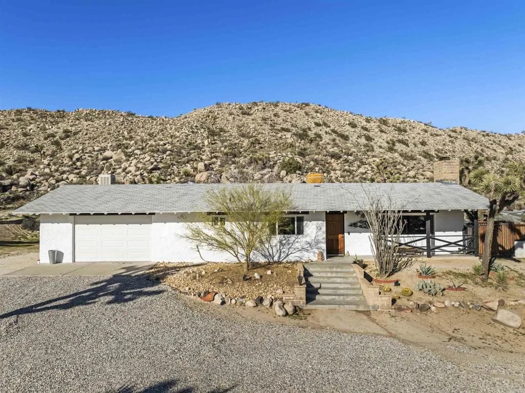 56608 Sunnyslope Dr, Yucca Valley, CA 92284 - Main photo, Yucca Valley, CA