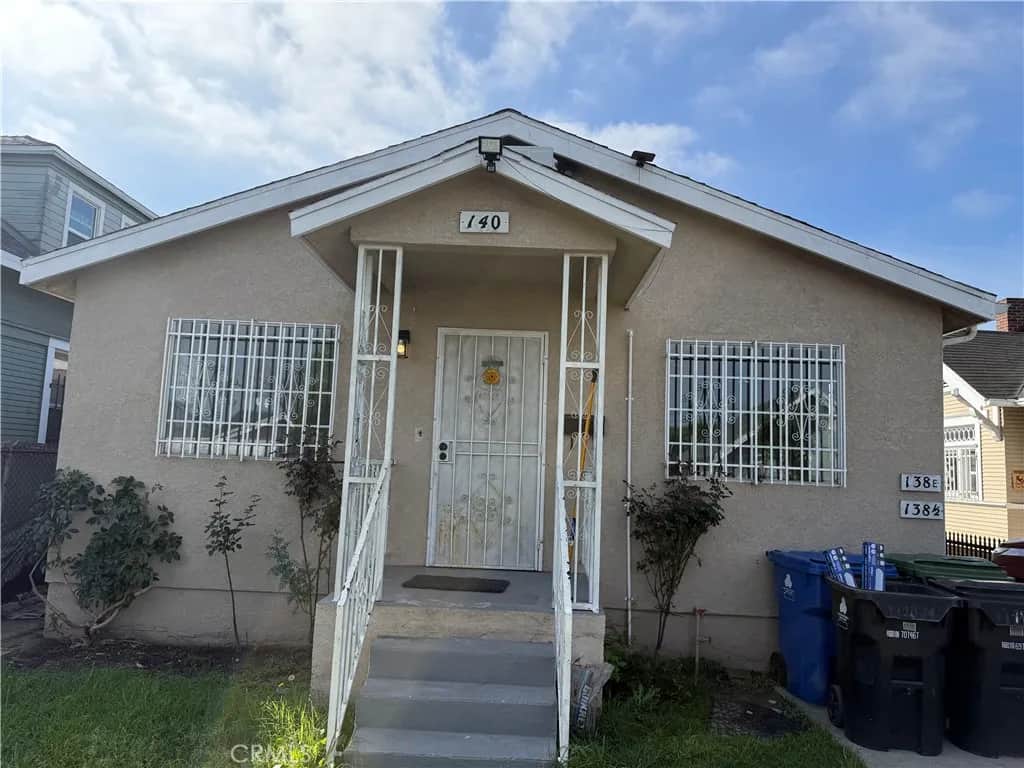 138 E 60th Street, Los Angeles, CA 90003 - Photo 5 of 37, Los Angeles, CA